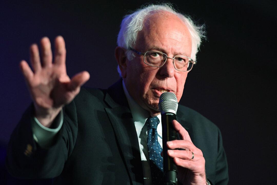 Bernie Sanders Announces Subpoena Vote for Starbucks CEO Howard Schultz