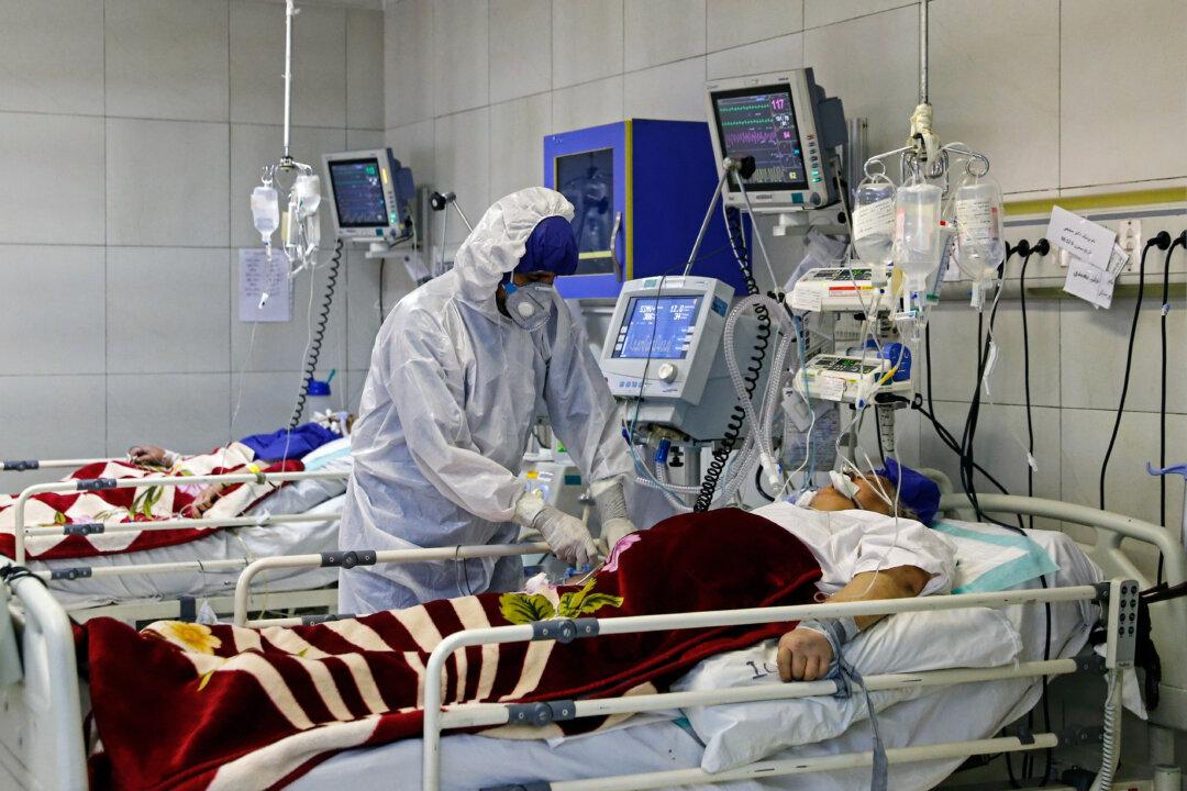27 Killed by Alcohol Poisoning in Iran Attempting to Protect Themselves From Coronavirus