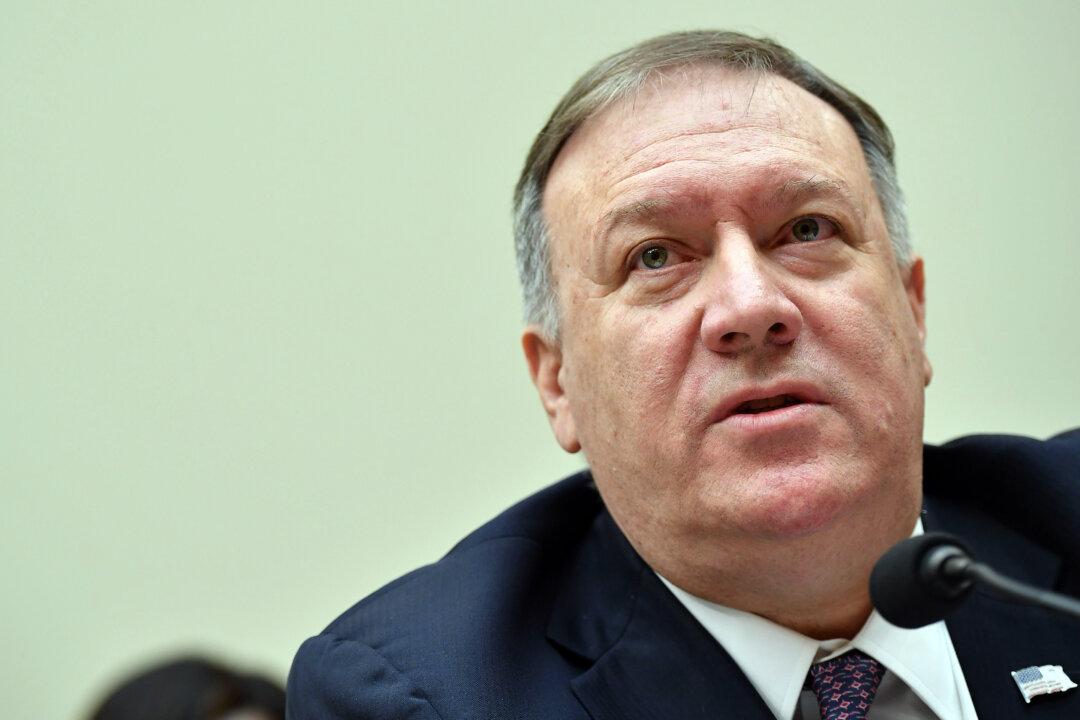 Pompeo Leaves Kabul; No Word on Political Power-Sharing Deal