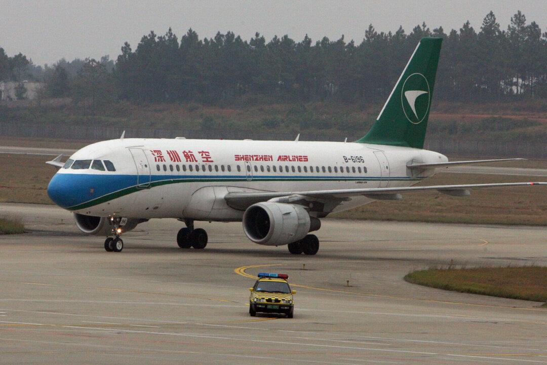 Amid Virus Outbreak, China Suddenly Cancels Flights and Train Schedules in Major Cities