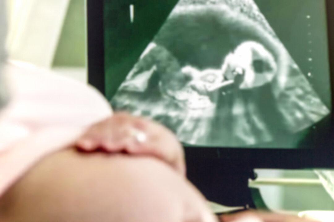 Doctors Said Cancer Made Her Infertile–but She Proves Them Wrong, Gives Birth to Baby Boy