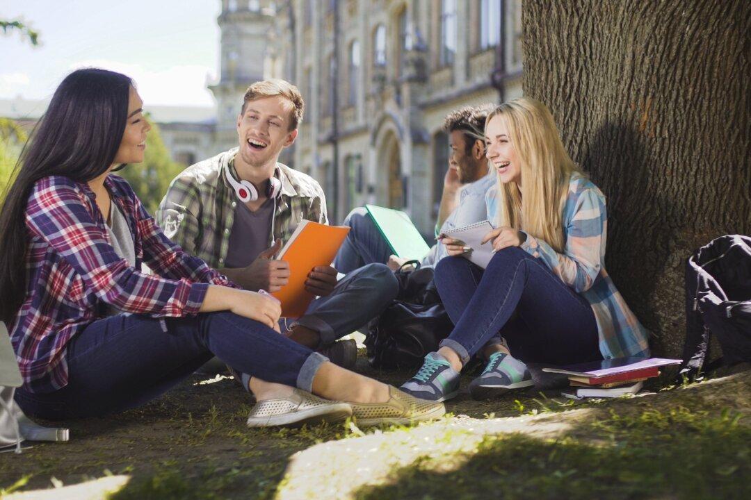 Just Minutes a Day in Nature Could Reduce a Student’s Stress, Anxiety