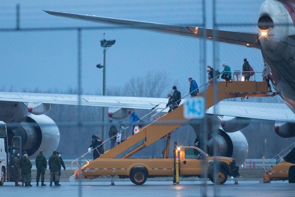 Plane Carrying Canadians from COVID-19-Stricken Grand Princess Cruise Ship Arrives in Canada
