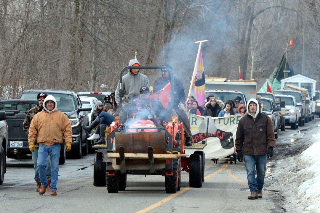 Wet’suwet’en Band Councils Still in the Dark on Deal with Hereditary Chiefs