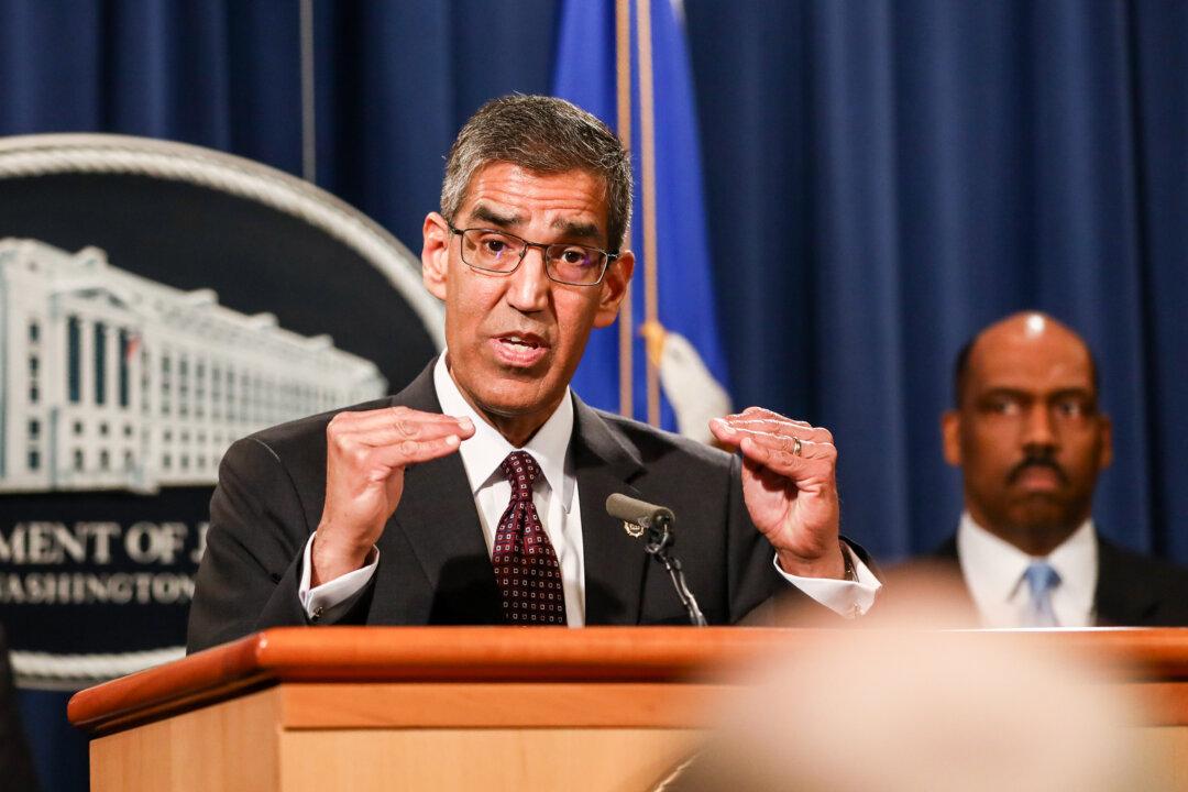 DEA Arrests 700 US-Based Mexican Drug Cartel Members