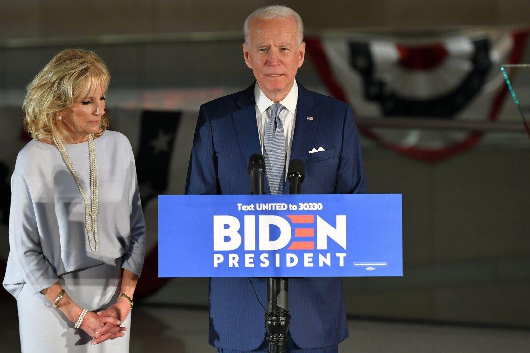 Biden Hires Clinton-Obama Veteran as New Campaign Manager in Leadership Shakeup
