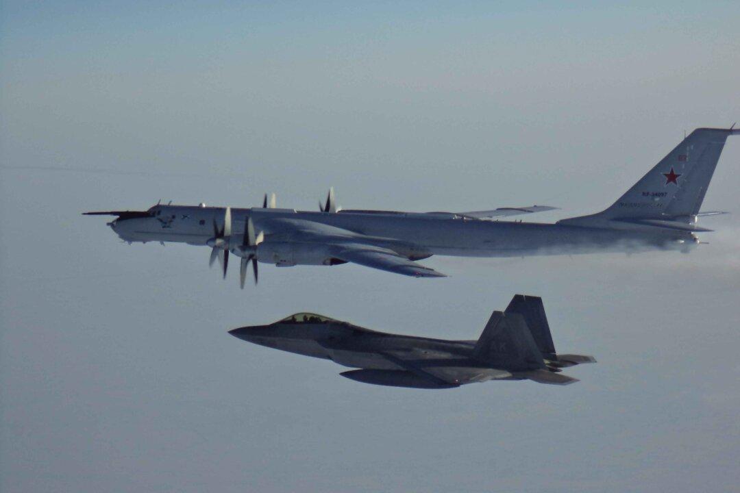 Intercepted Russian Planes Were Watching for US Submarines in Arctic: Commander