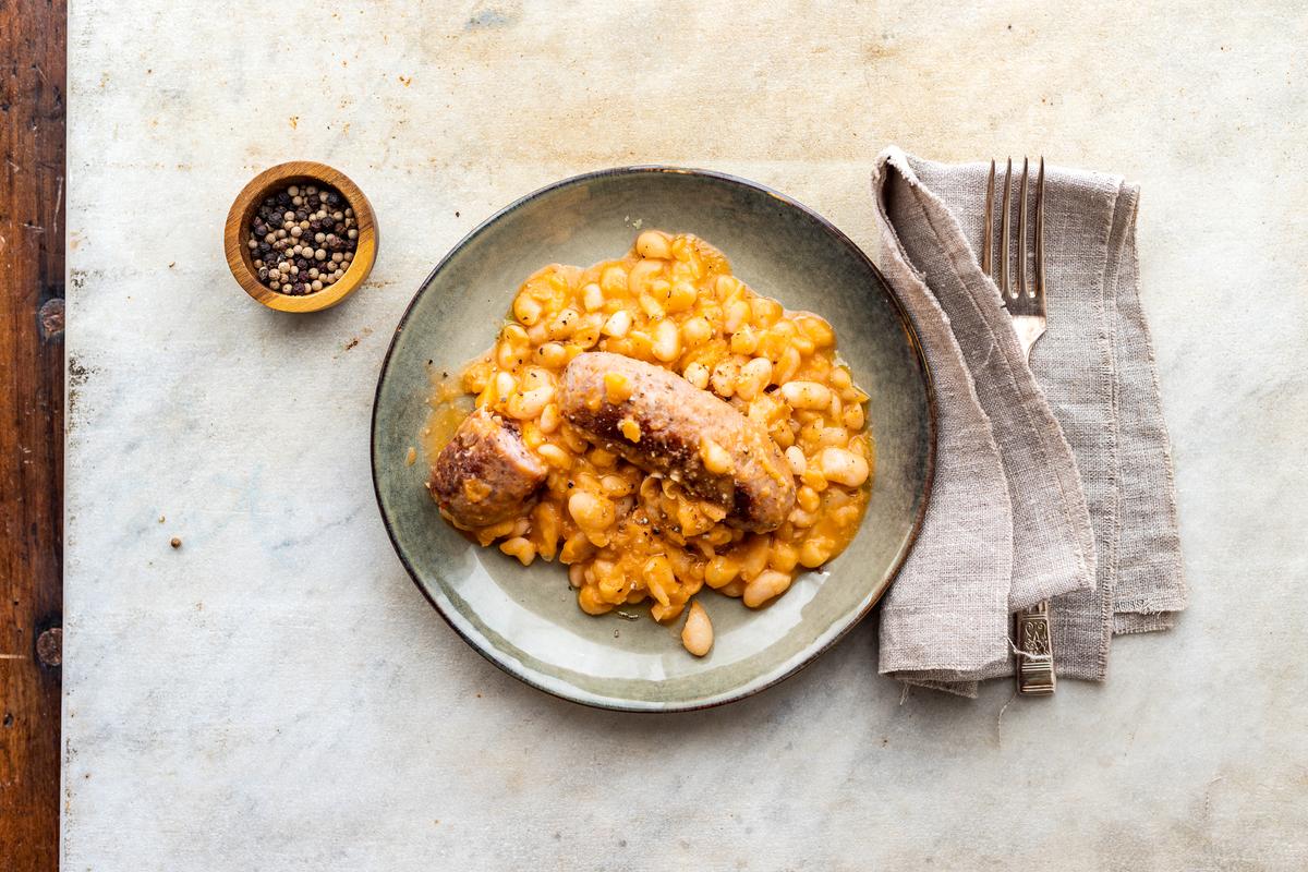 Fagioli All’uccelletto (Stewed Beans in Tomato Sauce)