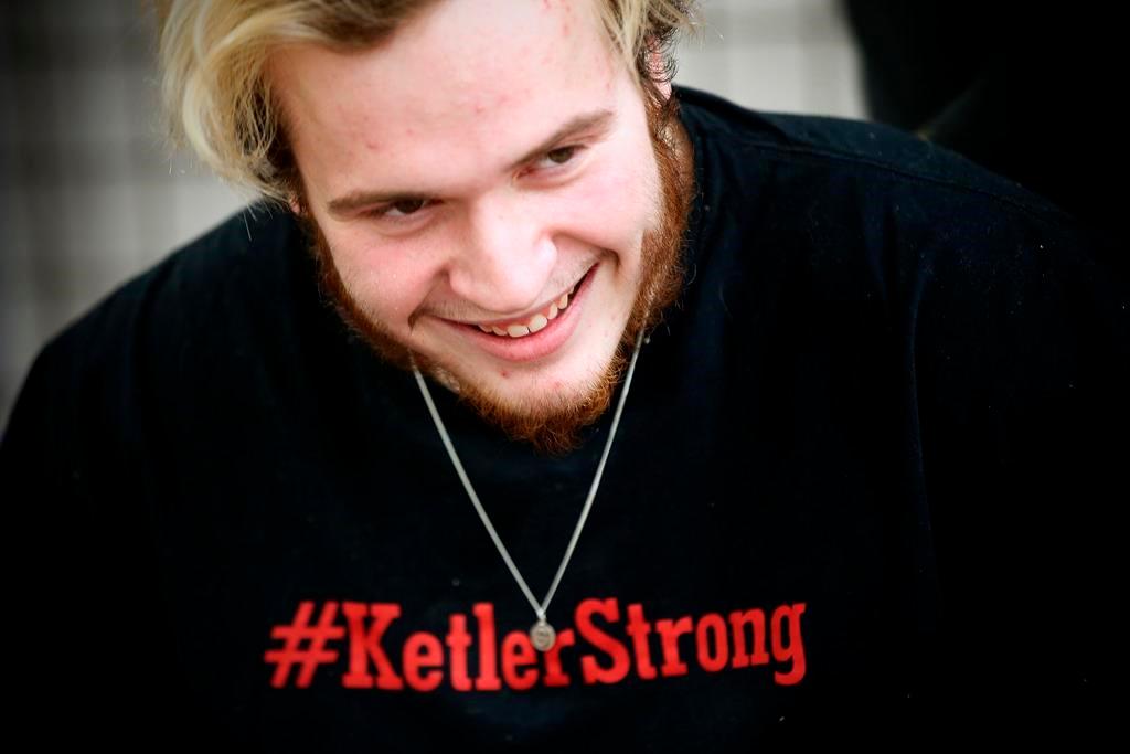 ‘Lucky to Be Here’: Paralyzed Winnipeg Hockey Player Trains for Success