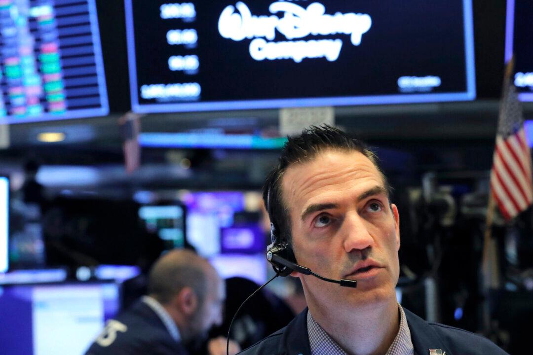 Safe-Havens Give Ground as Stocks Claw Back Some Losses on Stimulus Hopes