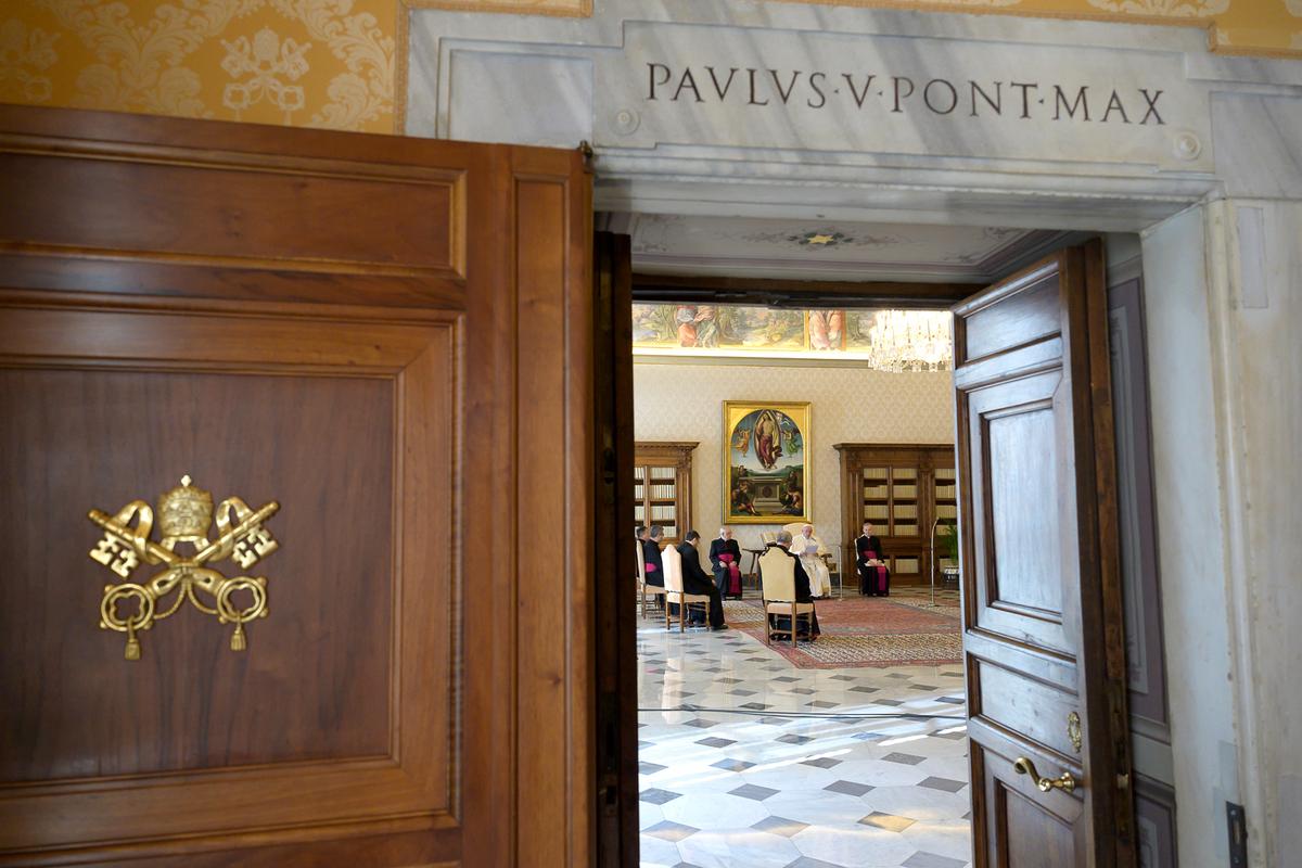 Vatican to Hold Easter Celebrations Without Congregation Amid Coronavirus Pandemic