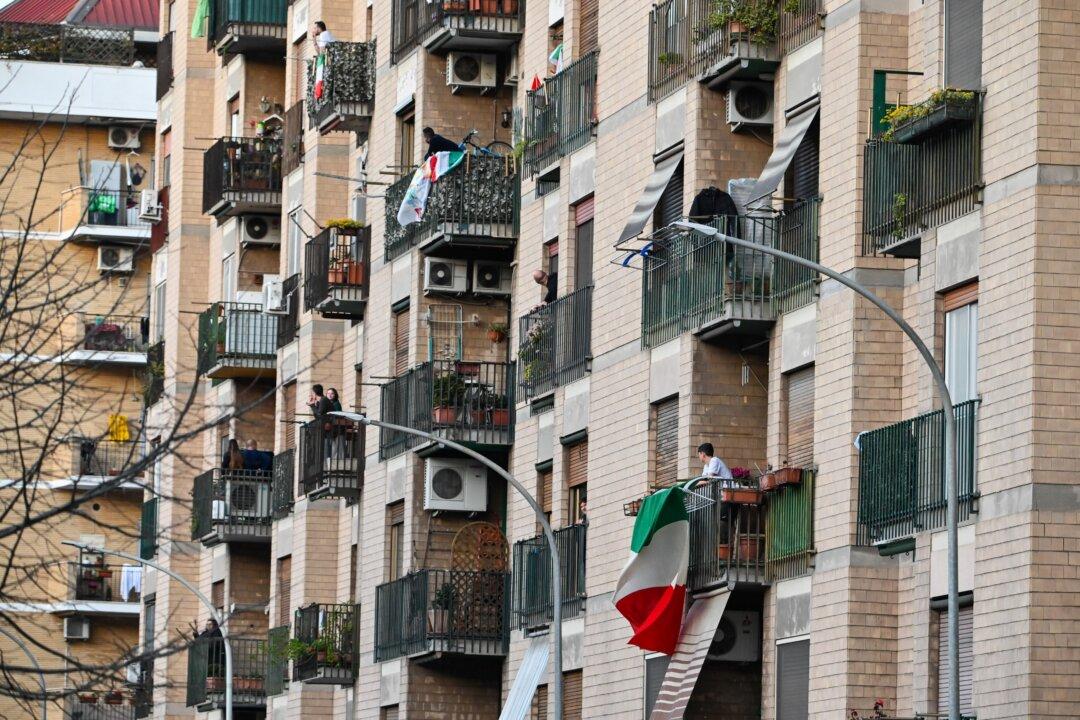 Thousands of Italians Providing False Information on Self-Declaration Forms in Bid to Avoid CCP Virus Isolation