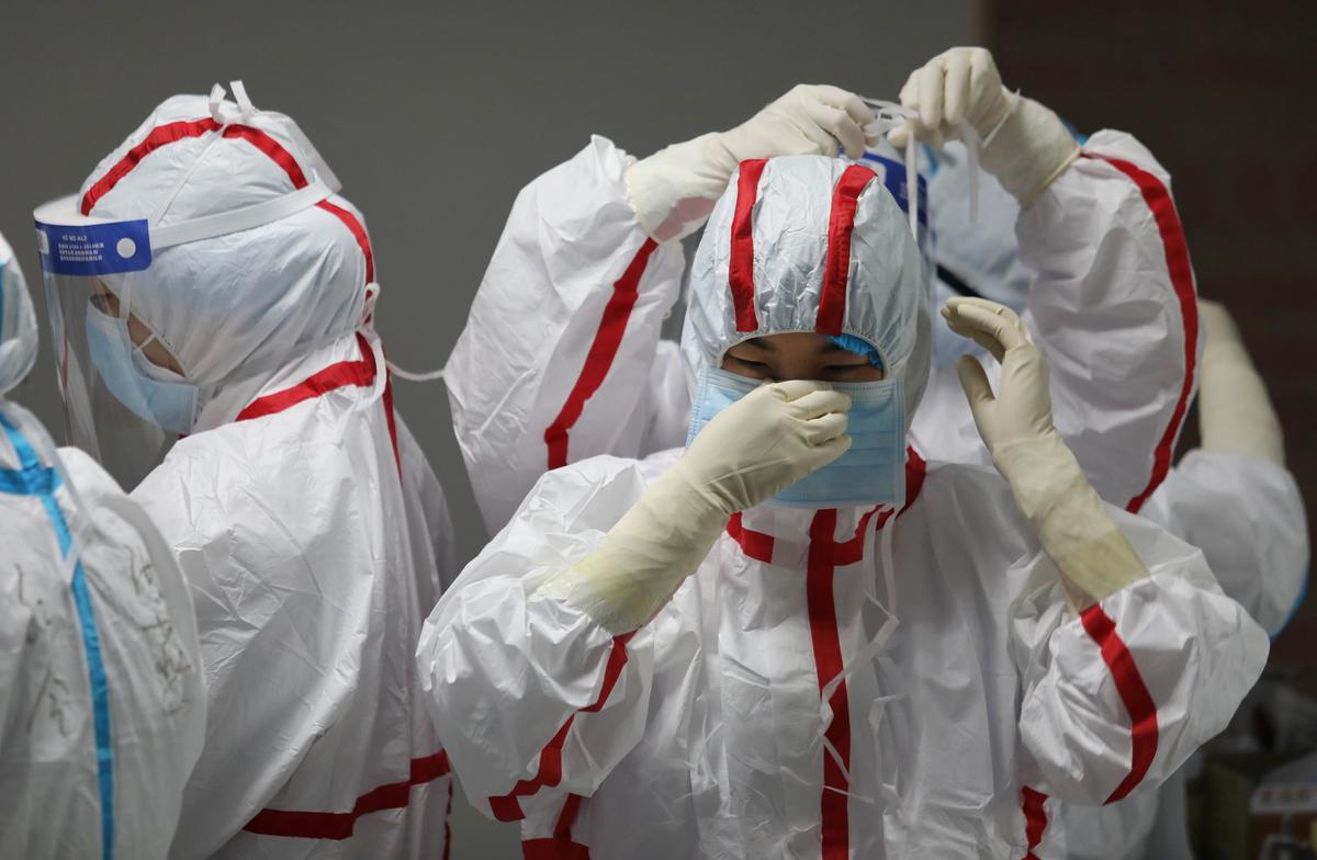 Wuhan COVID-19 Whistleblower Accuses Chinese Eye Hospital of Bribery