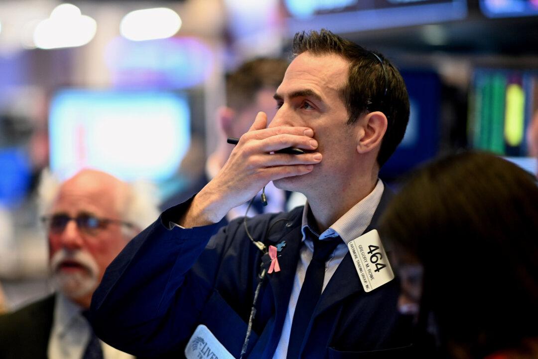 Stop Investing in China: America Is the Better Bet