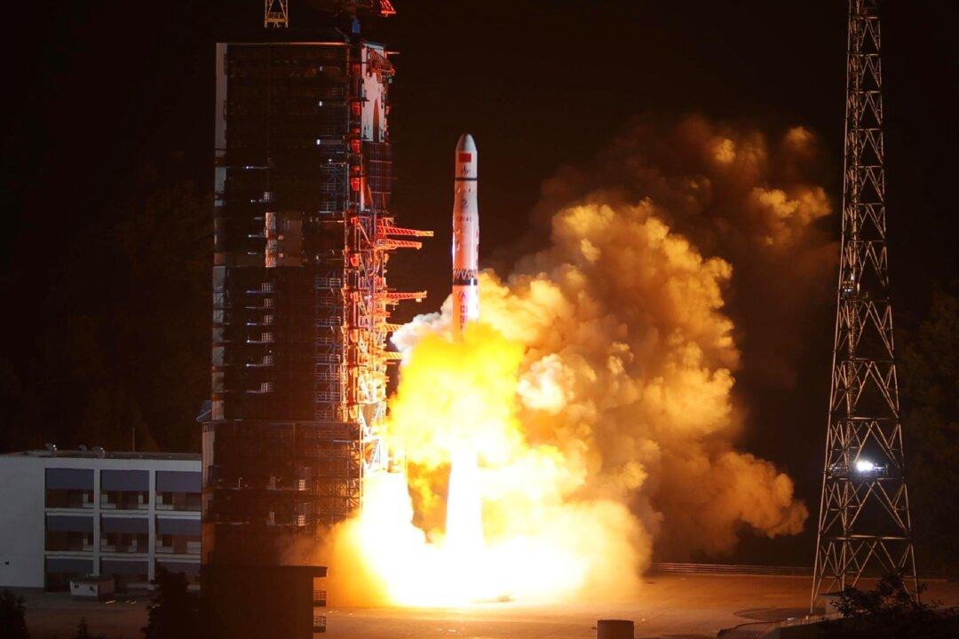 China May Place Weapons on the Moon to Counter US and Allies, Expert Warns