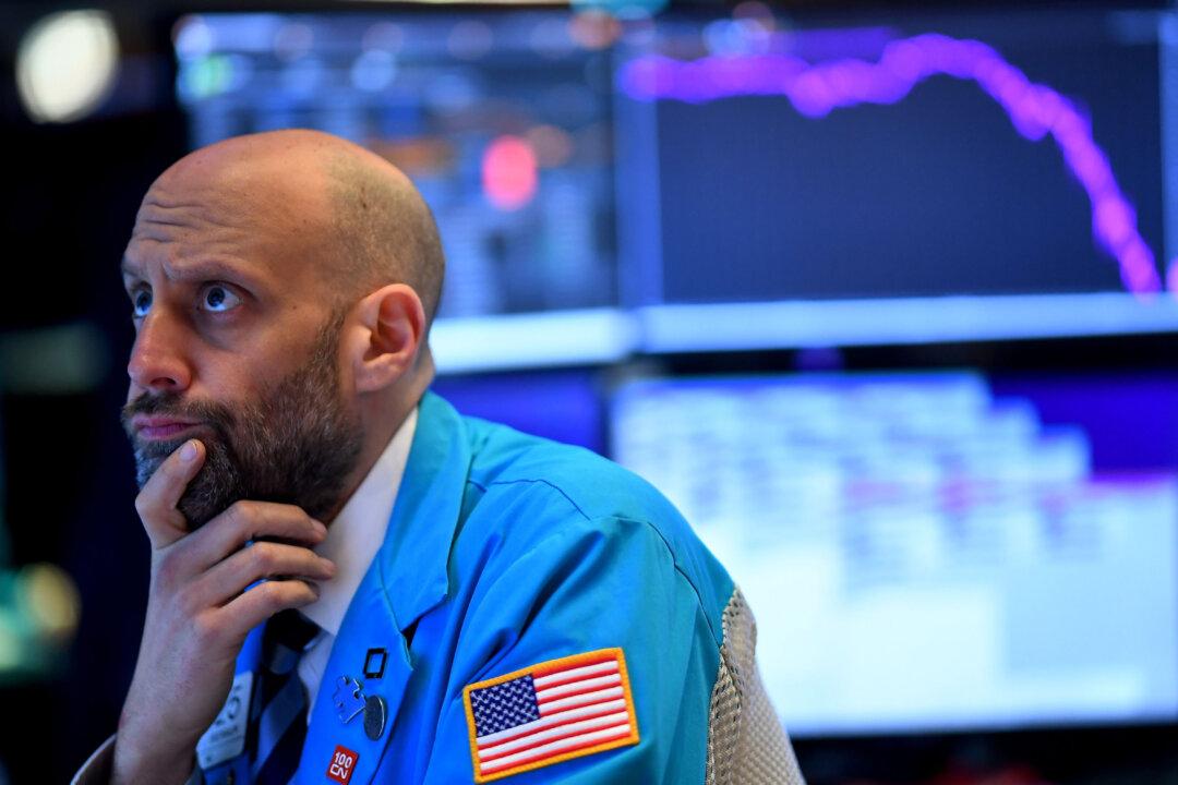 Inflation ‘Way Beyond’ Transitory Becoming Growing Issue for Markets, Economist Says