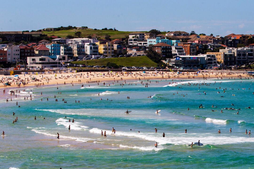 Australia’s Most Populous State to Close Bondi Beach Amid CCP Virus Pandemic