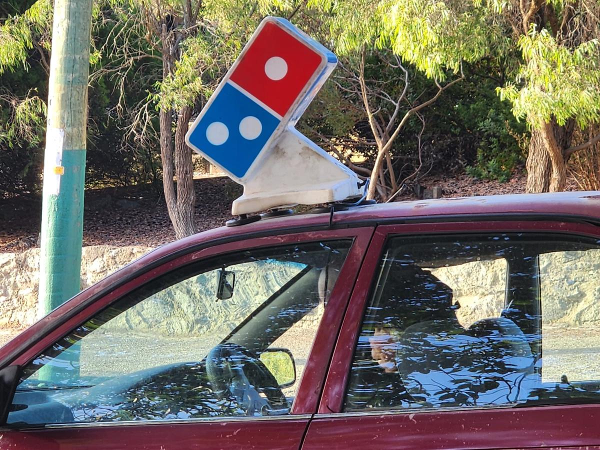 Dominos Pizza to Shut Down Around 100 Fast Food Outlets to Improve Profits