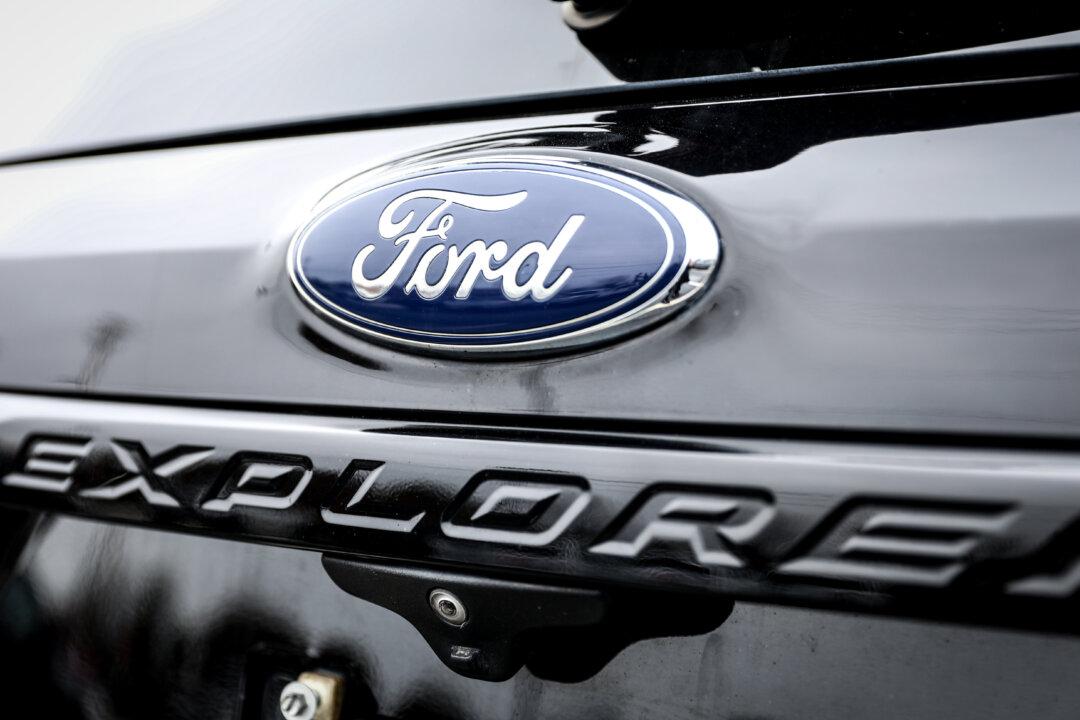 Ford Recalls More Than 230,000 Explorers Due to Rollaway Risk