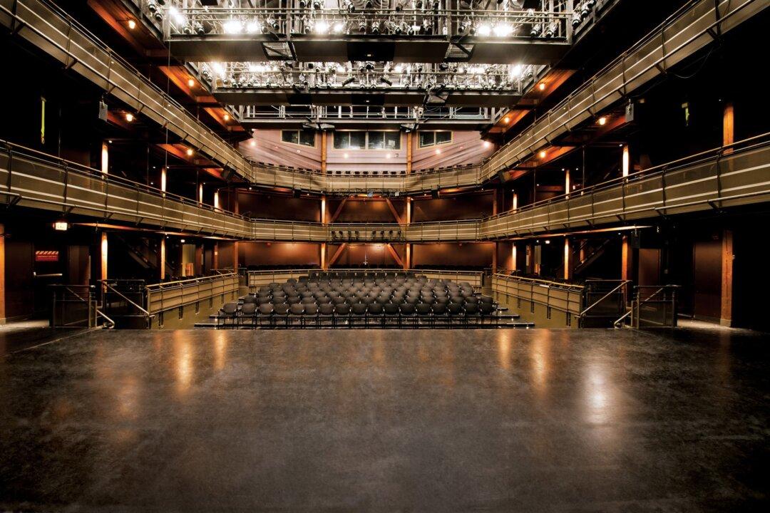 Chicago’s Empty Stages