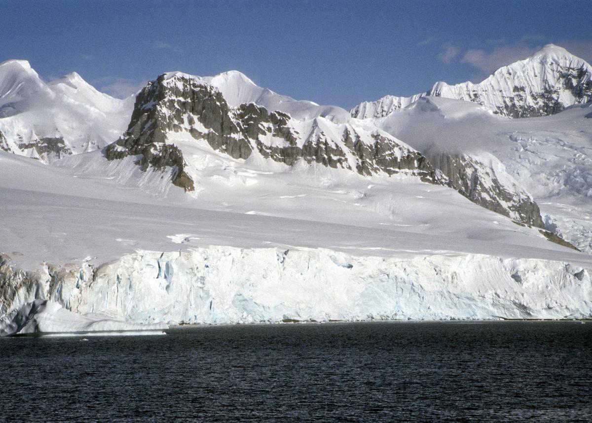 China Unveils Permanent Research Station South of Australia, New Zealand