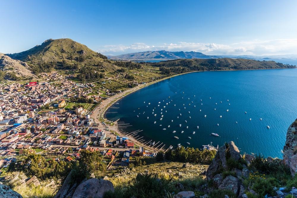 Bolivia: Grand Lake Views and Ruins of an Ancient Civilization