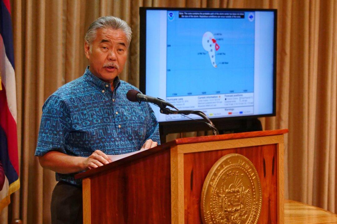 Hawaii Governor Signs 2 Gun Control Bills, Tightening Storage Requirements and Expanding Ghost Gun Ban