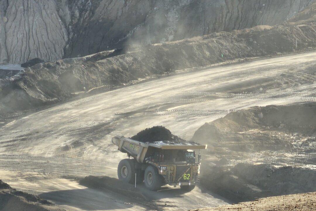 Nationals MP Calls for Consistency After Labor Approves Coal Mine Expansions