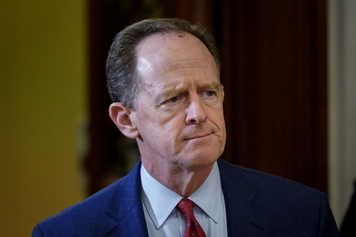 Sen. Toomey Launches Effort to End Eviction Moratorium, Asks GAO for Rush Opinion