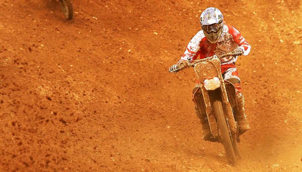 Former Motocross Racer Paralyzed in an Accident Becomes an Announcer, Encourages Others to Pursue Their Dreams