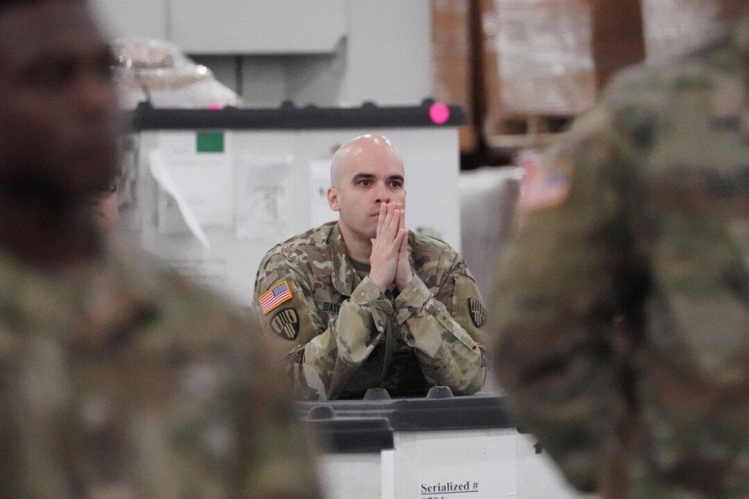 Trump Authorizes Military Leaders to Call Reservists Into Active Duty Amid Outbreak
