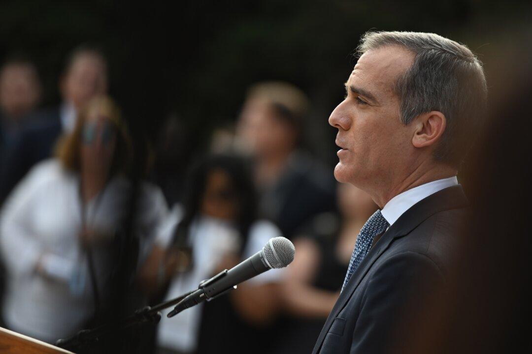Los Angeles to Shut Off Water, Power for Nonessential Businesses That Refuse to Close Amid Pandemic