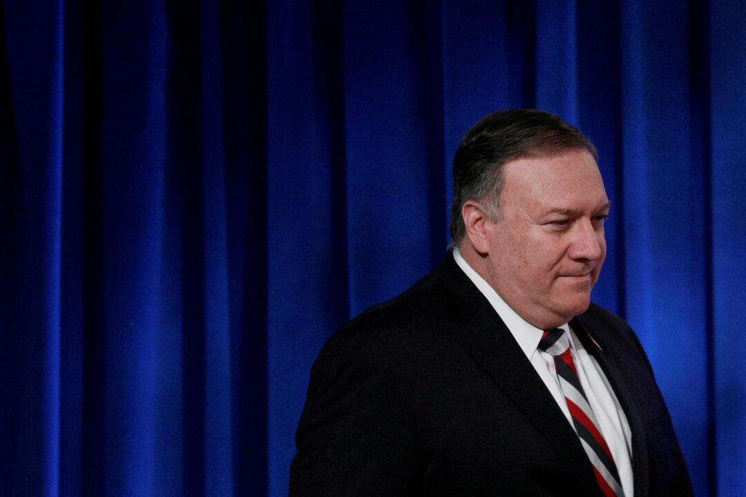 Pompeo Says G7 Discussed China’s Coronavirus ‘Disinformation’