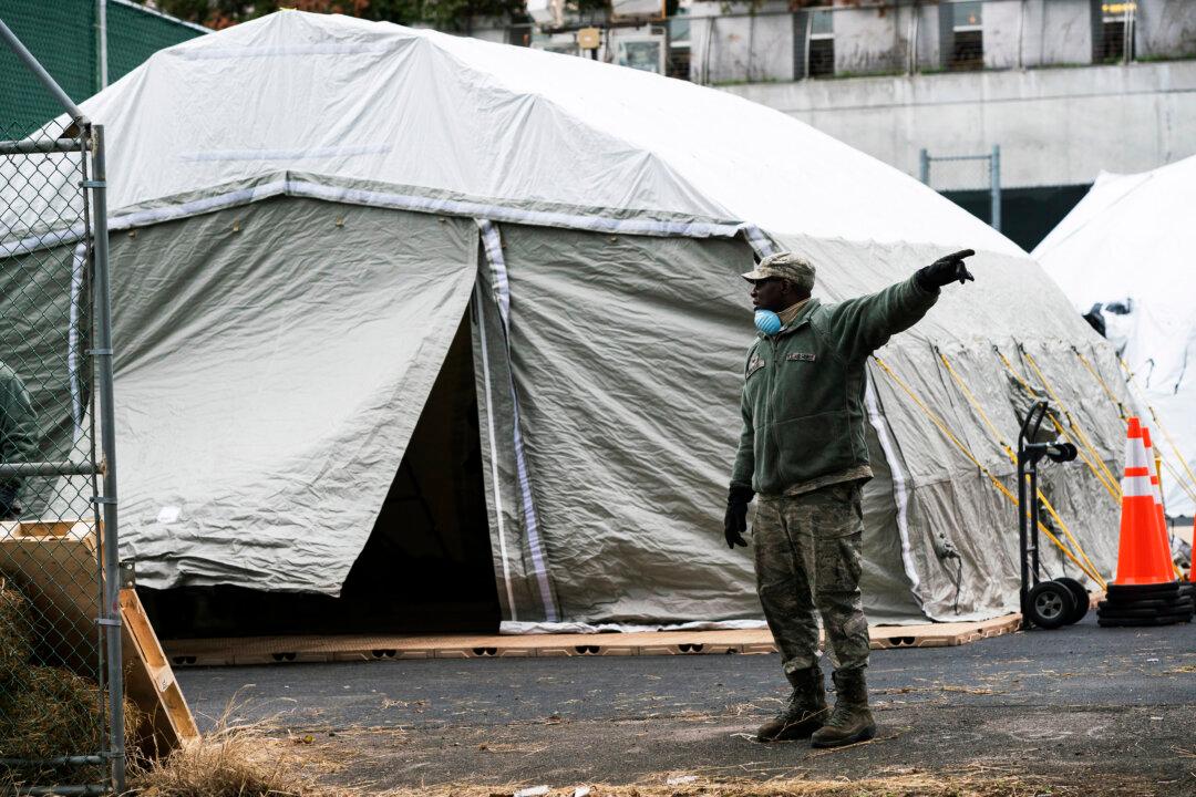 US Army Soldiers Deploy to New York as State Fights COVID-19