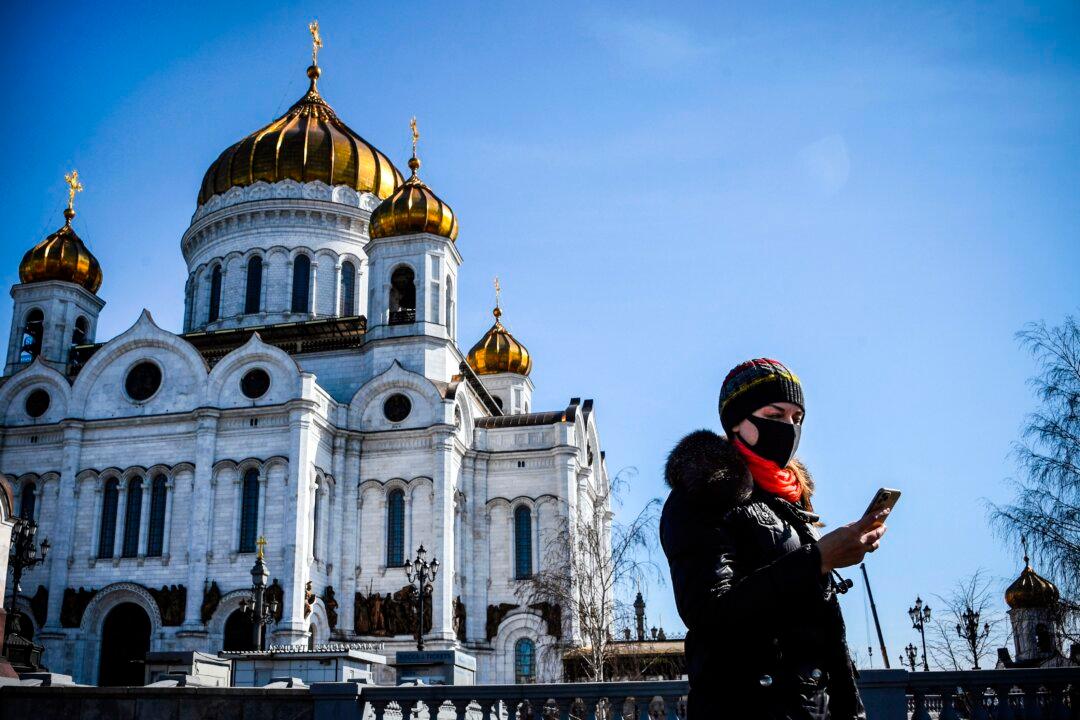 Russia Halts All International Flights as CCP Virus Cases Rise to Over 1,000