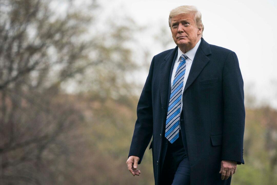 Trump Says Relief Bill Will Bring Back Economy ‘Very Fast’