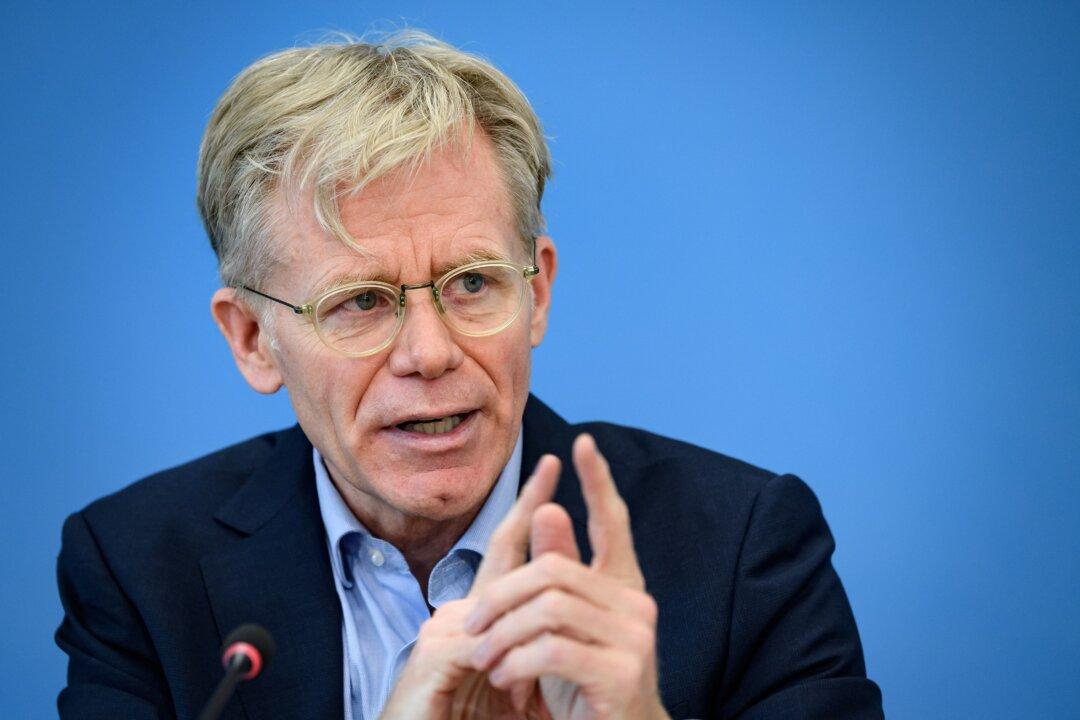 WHO Official Appears to Hang Up on Reporter Asking About Taiwan