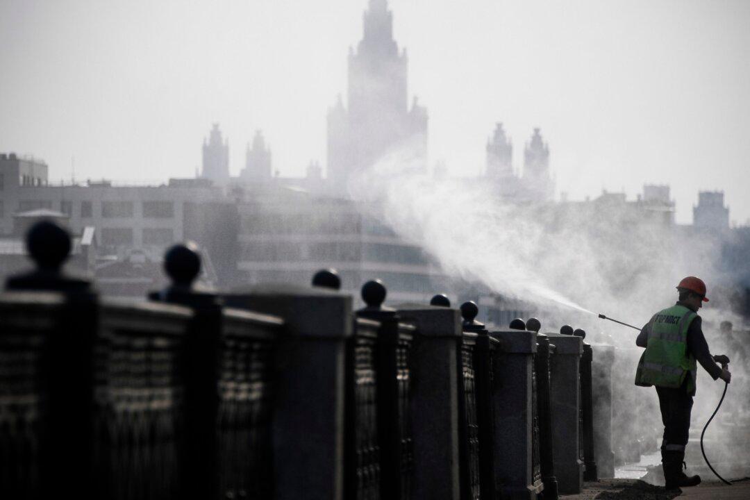 Russia to Close Borders as CCP Virus Cases Rise to 1,500