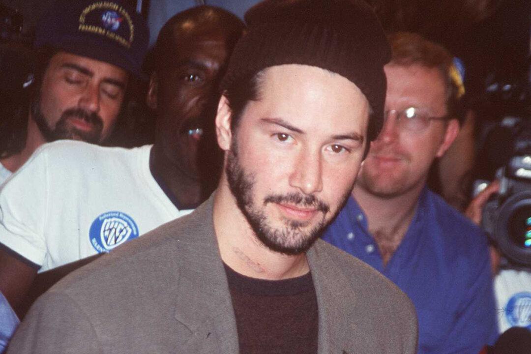 10 Inspiring Quotes by Keanu Reeves That We Should All Learn From