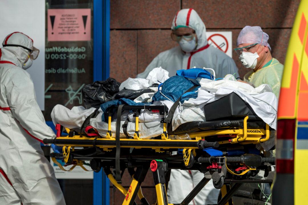 Europe’s COVID-19 Death Count Tops 30,000