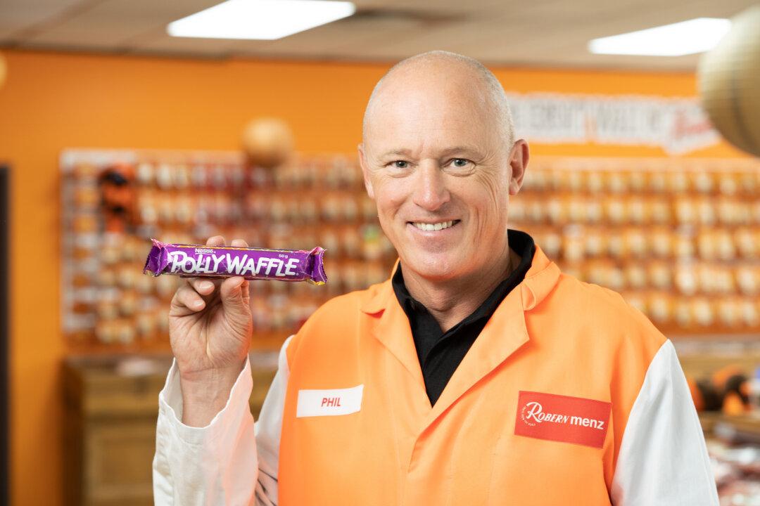 Australian Manufacturing Program Brings Back the Polly Waffle