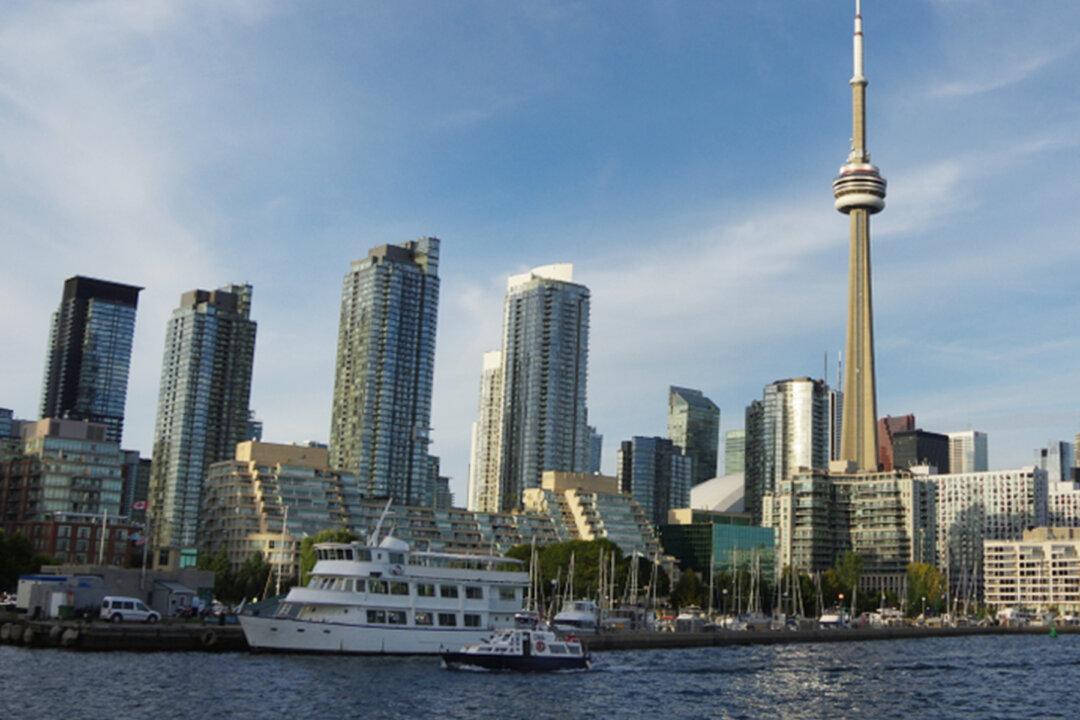 Landlord Waives Rent for 36 Tenants: ‘I Really Don’t Care About Money Now, I Care About You’