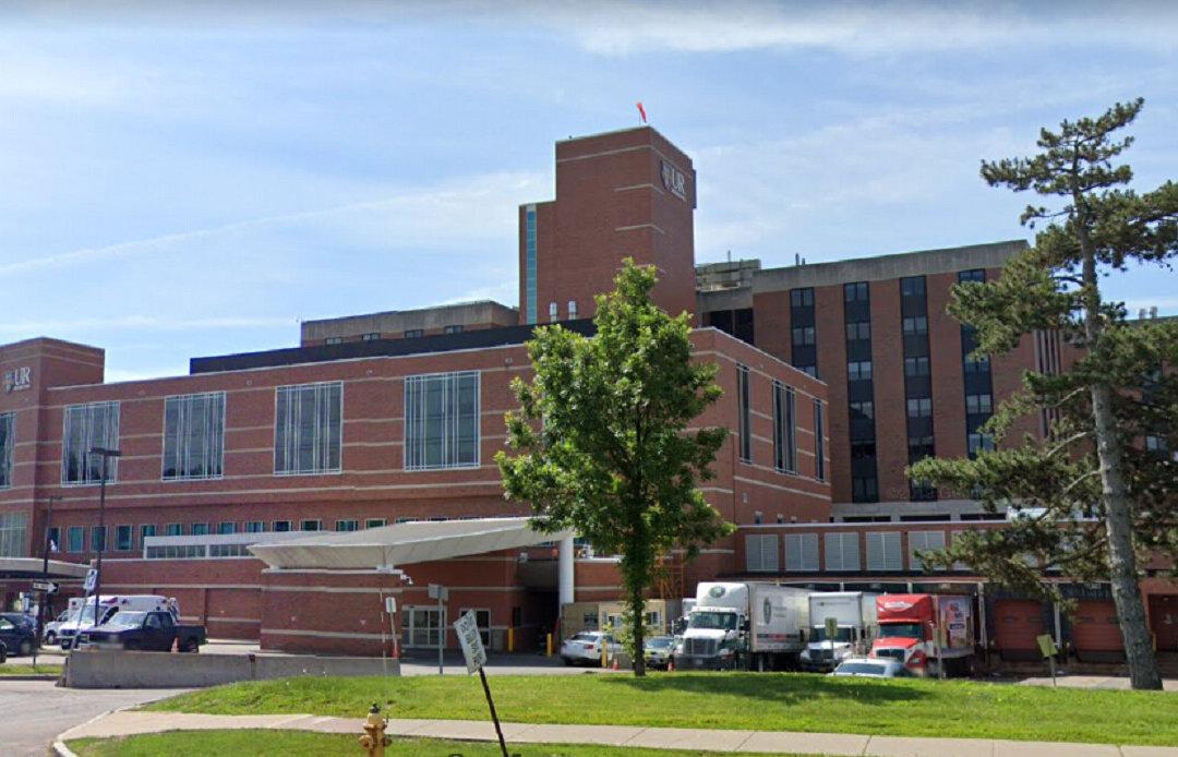 Dad Allegedly Lied About CCP Virus Symptoms to Visit Maternity Ward