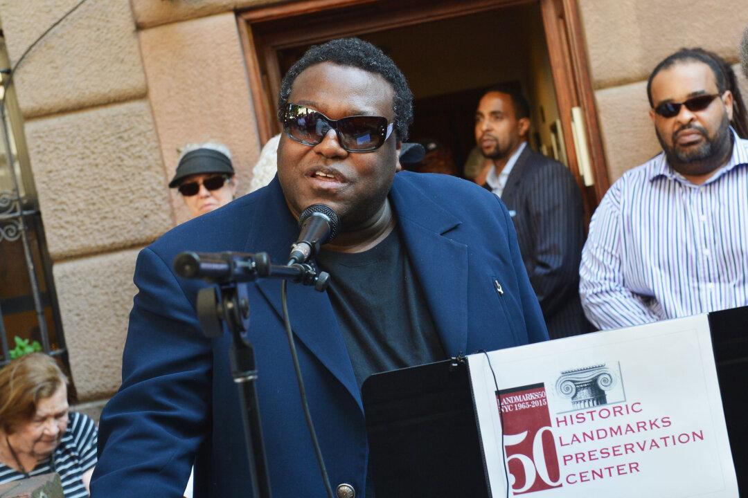 Jazz Trumpeter Wallace Roney Dies of Complications From CCP Virus