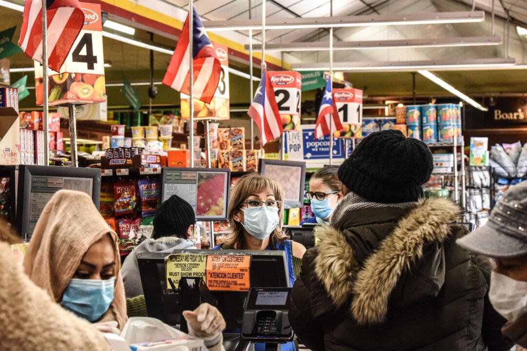 CDC Recommends Using Face Coverings in Public, Especially in CCP Virus Hot Zones