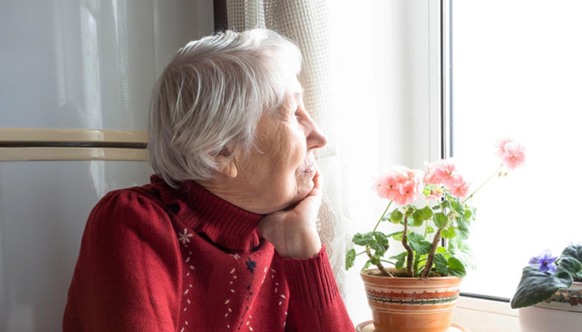 86-Year-Old Grandmother Shows ‘Fighting Spirit’ by Beating CCP Virus