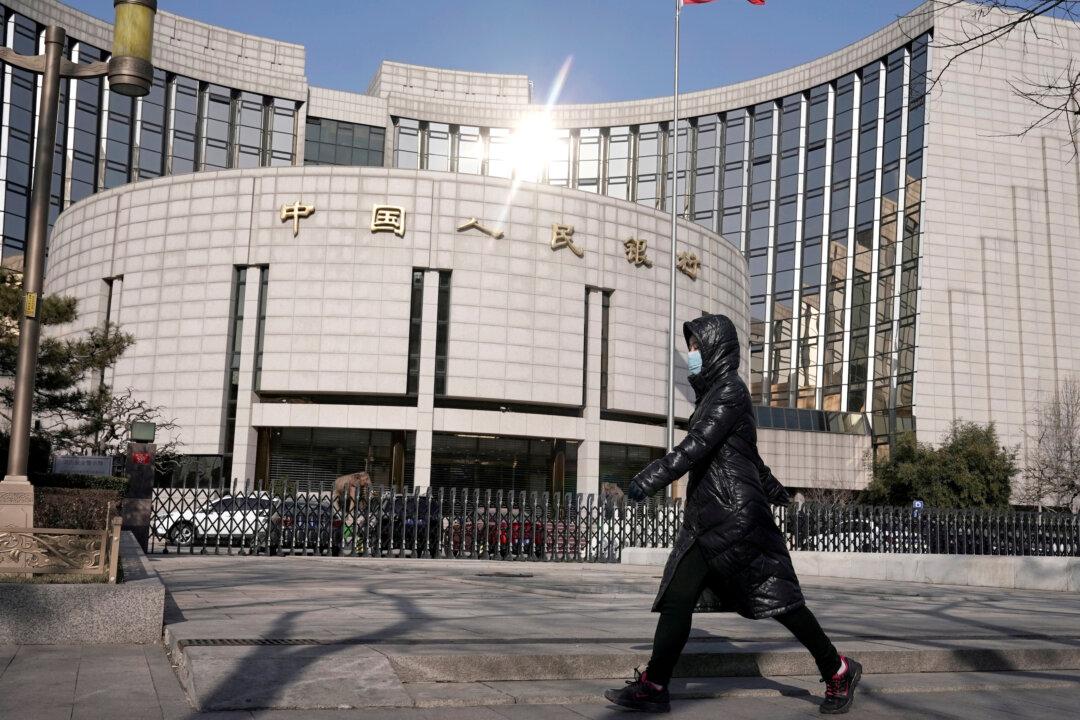 China’s Central Bank Unexpectedly Keeps Medium-Term Policy Rates Unchanged