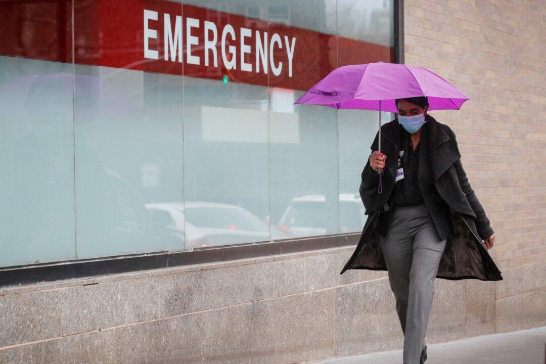 NYC Mayor Says Schools Shut Till End of Year, But Cuomo Says ‘No Decision Yet’