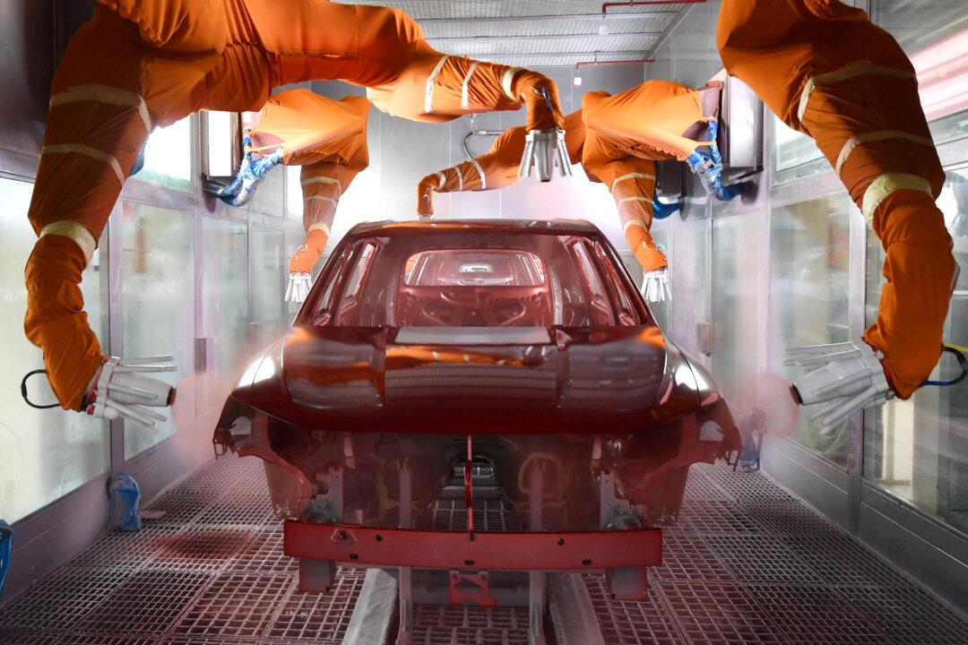 China’s Vehicle Production to Drop 11.5 Percent This Year: IHS Markit