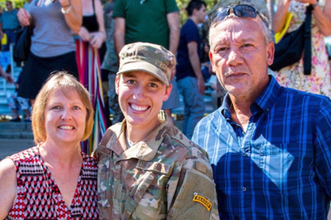 First Woman in US Air Force to Earn Army Ranger Tab Says: ‘Don’t Be Afraid to Succeed’